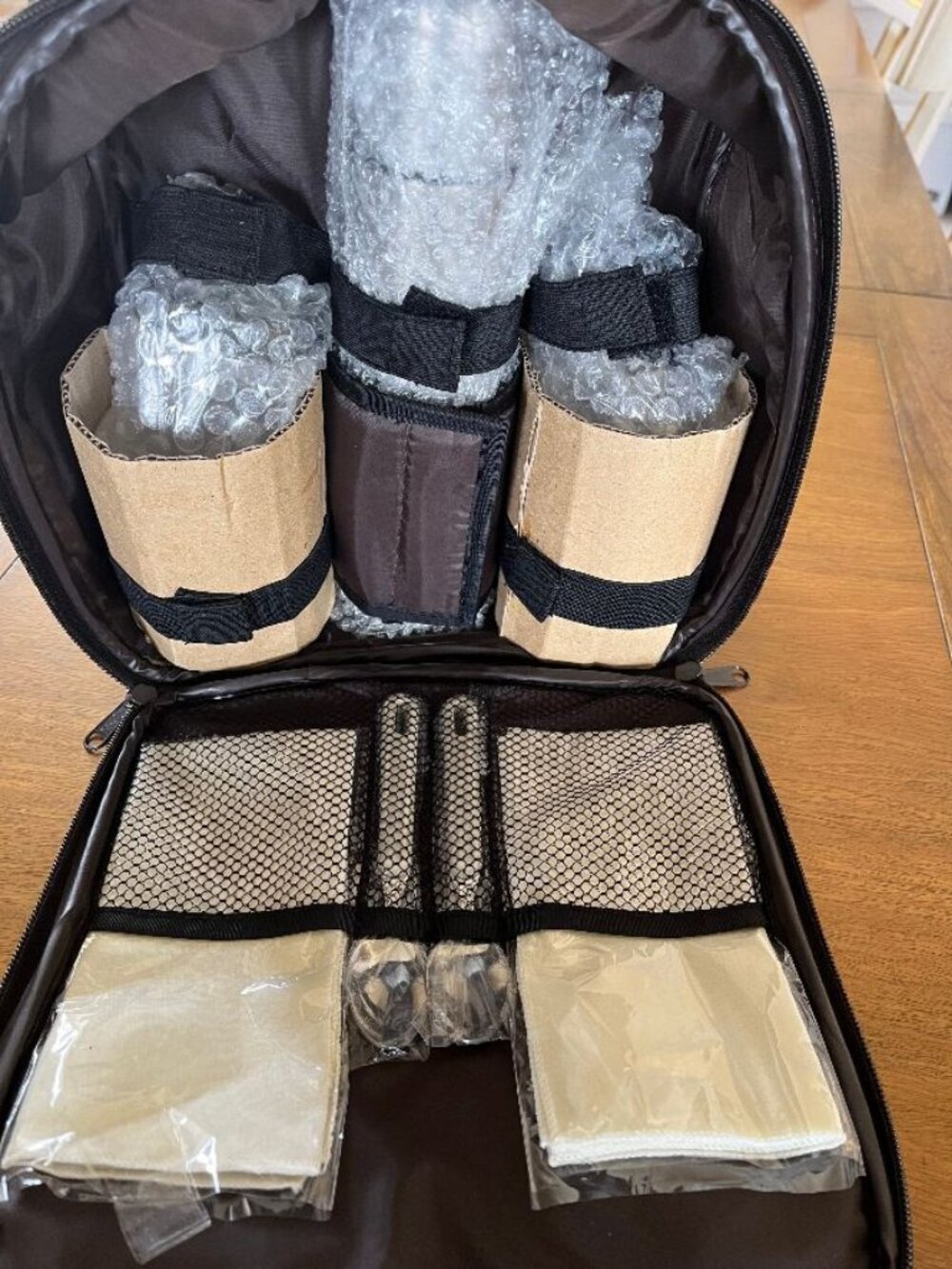 New Gevalia Backpack Picnic Coffee/Hot Chocolate/Tea with Stainless Thermos